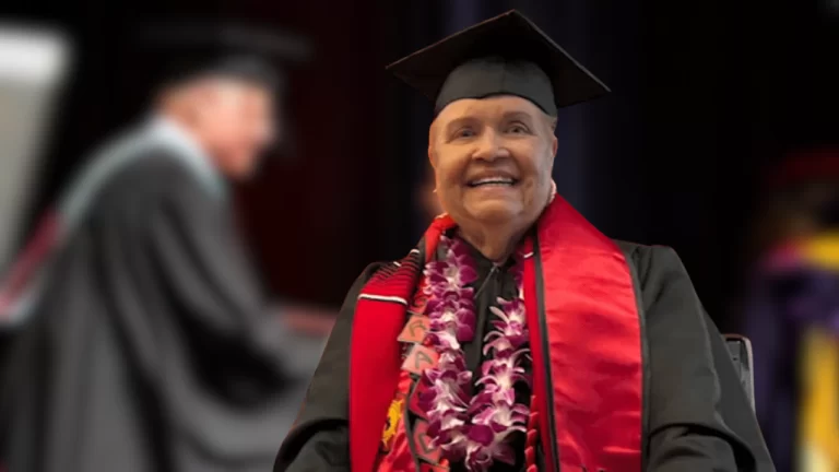 Idosa volta a estudar e recebe o diploma de graduação aos 90 anos